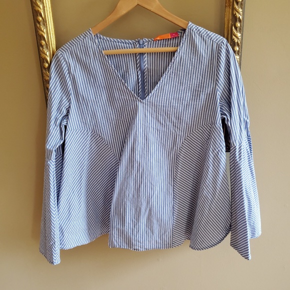 Ava Bell Sleeve Top Sz M - Picture 6 of 9